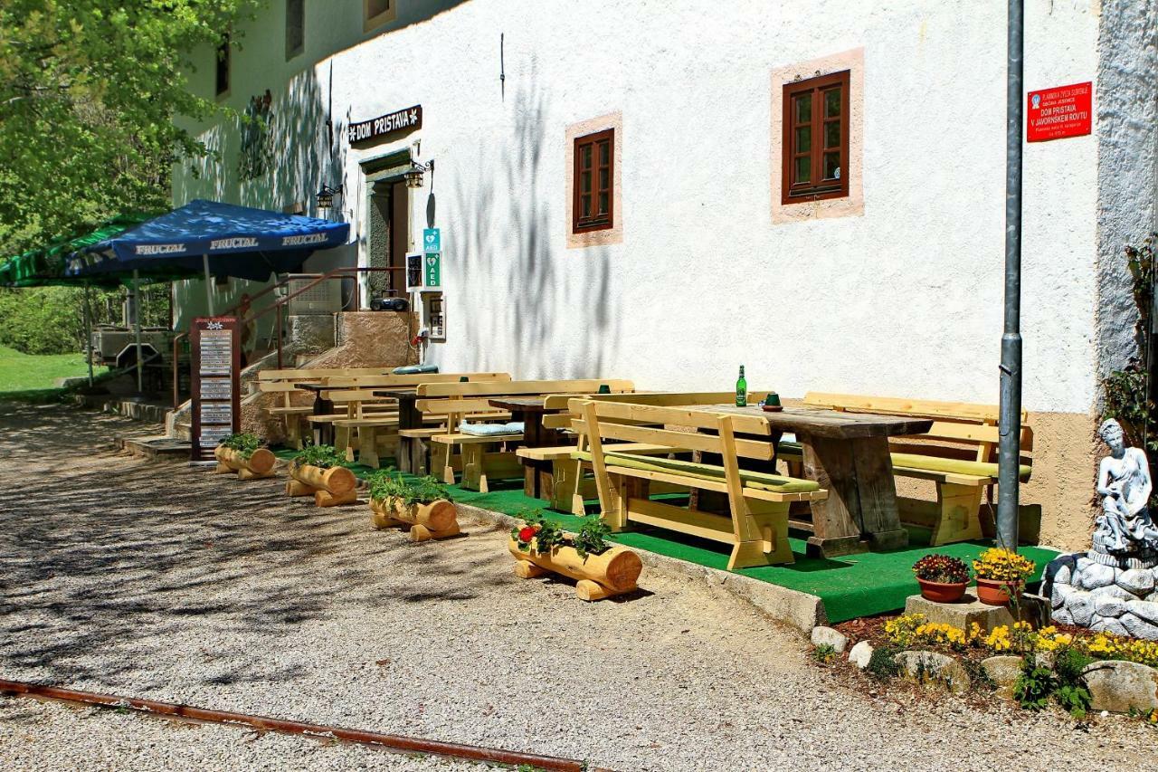 Dom Pristava Hotel Jesenice Exterior photo